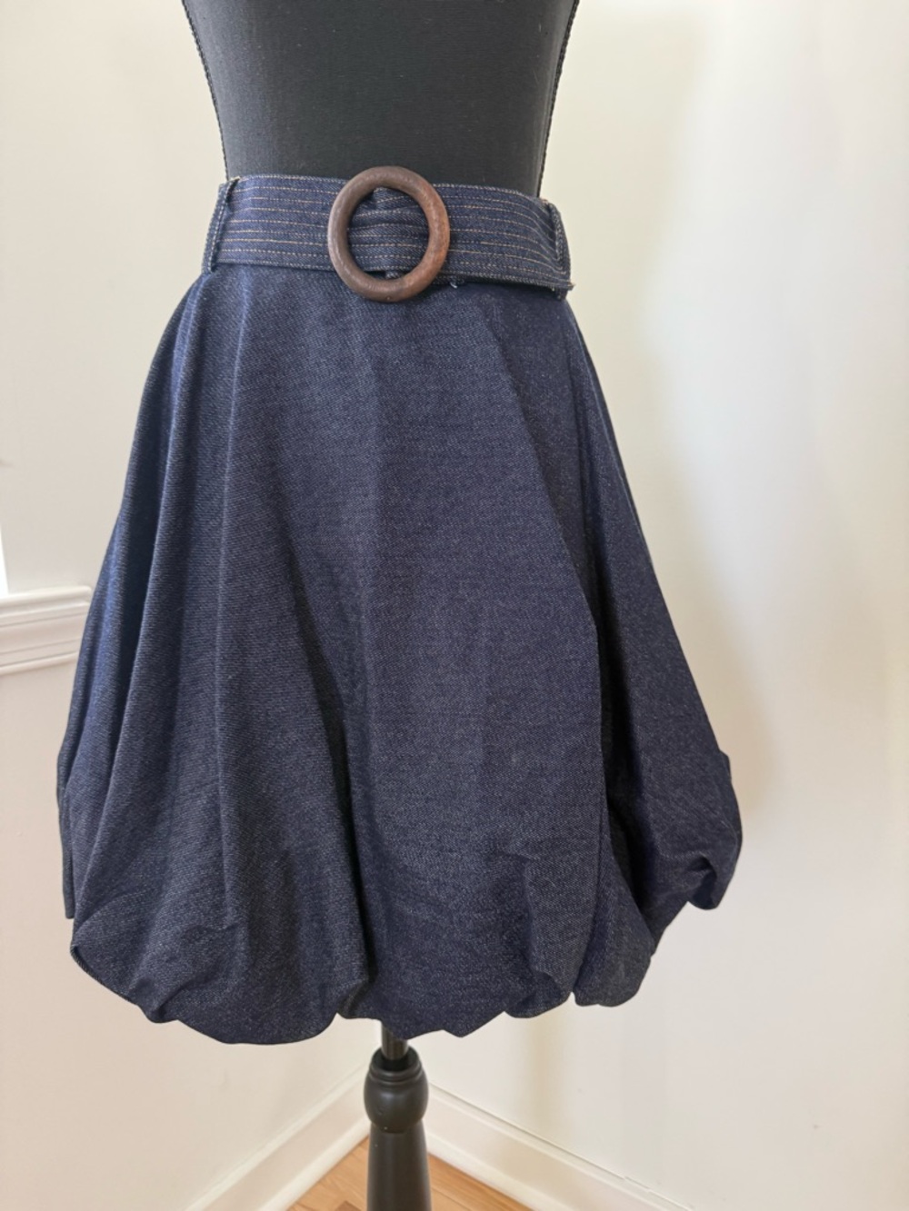 Free People Denim Balloon Skirt w/ Belt – Size M (NWT)